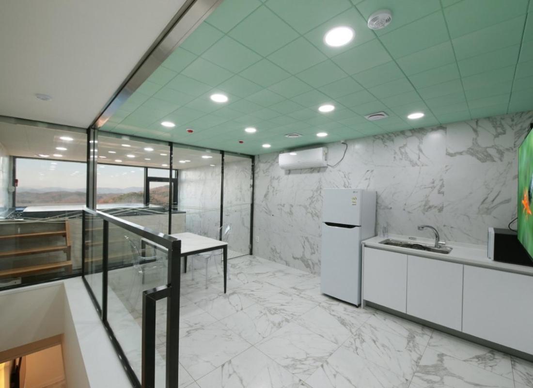 Wj Hotel Pool House ウォンジュ エクステリア 写真