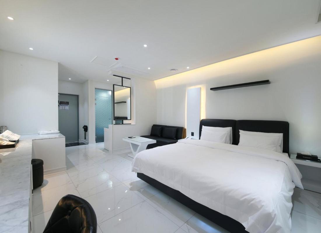 Wj Hotel Pool House ウォンジュ エクステリア 写真