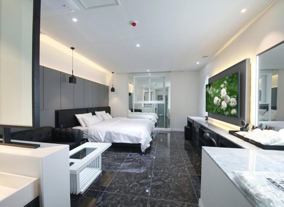 Wj Hotel Pool House ウォンジュ エクステリア 写真